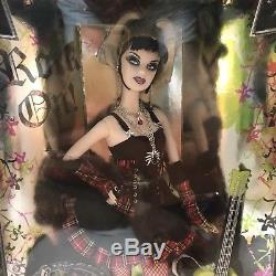 HARD ROCK CAFE BARBIE GOTHIC PUNK DOLL GOLD LABEL With GUITAR & PIN 2008 NEW NRFB