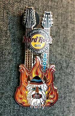 Hard Rock Cafe Bucharest Grand Opening 2007 HRC pins collection LE Romania