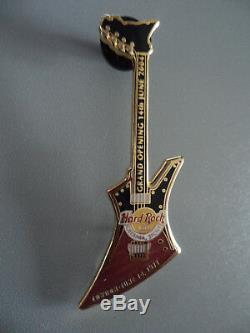 Hard Rock Cafe Catania Sicily 2004 Grand Opening Party HRC Guitar Pin LE100