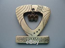 Hard Rock Cafe MILESTONE REWARDS 100 th Cafe Visit HRC Gold Series HTF Pin