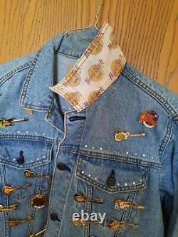 Hard Rock Cafe Myrtle Beach Denim Jacket With Rhinestones & Pins Womens Size 12