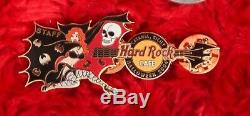 Hard Rock Cafe STAFF Pin CATANIA SICILY HALLOWEEN Vampire LE75 bondage bat SKULL