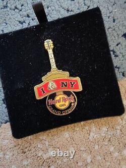 Hard Rock cafe 2005 Grand opening NYC Pin collectible