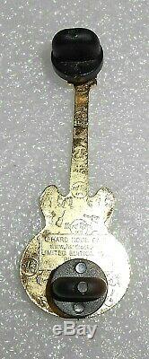 RARE Hard Rock Cafe LIVE MANAGUA Grand Opening 2001 Guitar Pin