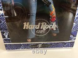 2005 Hard Rock Cafe Collector Barbie Avec Le Crh Collector Pin- J0963 Nib