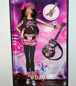 4ème Hard Rock Cafe Barbie Doll 2006 Avec Épingle À Guitare Mattel Nrfb Pink Label L4175