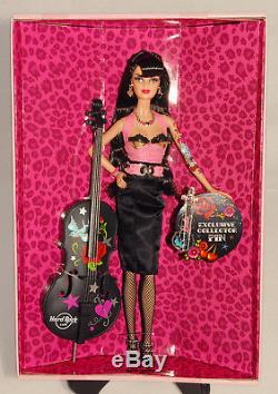Barbie 2009 Hard Rock Café Rockabilly Gold Label Doll Bass Cello & Pin Nouveau