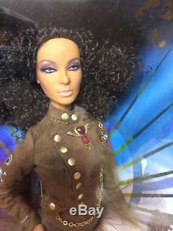 Barbie Doll 2007 Hard Rock Cafe-afro-américain-guitare Pin-or Label-new Nrfb