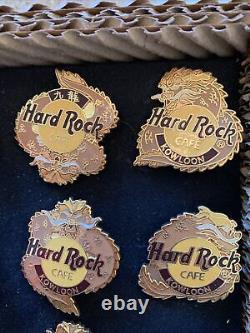 Coffret d'ouverture du Hard Rock Cafe de Kowloon 1994, comprenant 9 épingles de dragon rares, édition limitée à 500 exemplaires.
