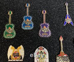 Collection de 27 épingles de guitare de la Maison des Blues à Las Vegas, Anaheim et San Diego.