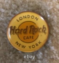 Hard Rock Cafe Boston Cadeau Du Personnel D'ouverture New York London Cream Tac Pin Très Rare