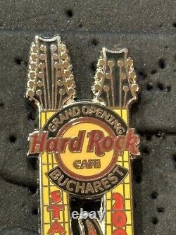 Hard Rock Cafe Bucharest Personnel & Grande Ouverture 2007 Le Pin Pair 2 41997 41929