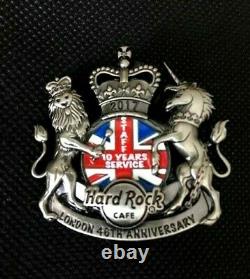 Hard Rock Cafe London 2017 Personnel Argent 10 Ans+ 46e Insigne D'épingle Anniversaire Le50