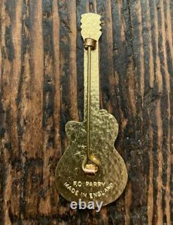 Hard Rock Cafe Non Nom Blanc Les Paul Guitar Pin Fc Parry Made In England Rare