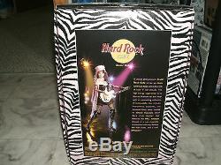 Hard Rock Cafe Poupée Barbie # 2 En Cuir Noir Avec Rose Guitare Nrfb 2004