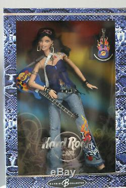Mattel 2005 Hard Rock Cafe Barbie Avec Guitare Et Pin Nib