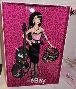 Nrfb Barbie 2009 Hard Rock Cafe Rockabilly Gold Label Doll Basse Violoncelle Et Pin