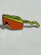 Oakley Pin Razorblades Rare Display Vintage Collectionible Limited Ed Lunettes De Soleil