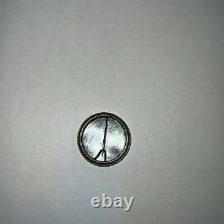 Original Hard Rock Cafe London New York Opening Staff Round Button Pin Le