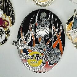 Pin's vintage Hard Rock Cafe Halloween de 1998 et 1999 LOT DE 18